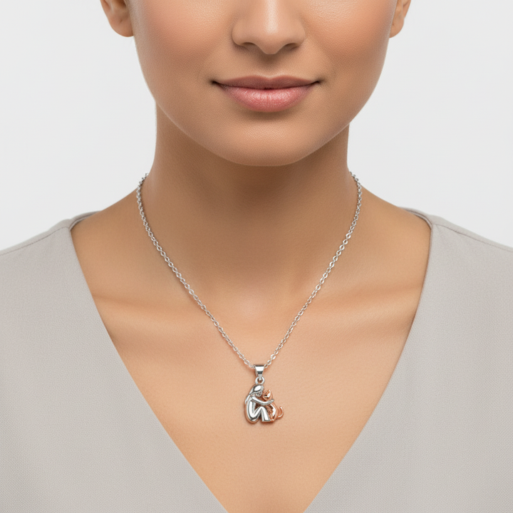 Colier cu Îmbrățișarea Pisicii