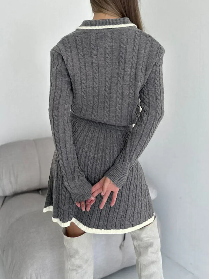 Set fustă cu rever și tricotat în cablu