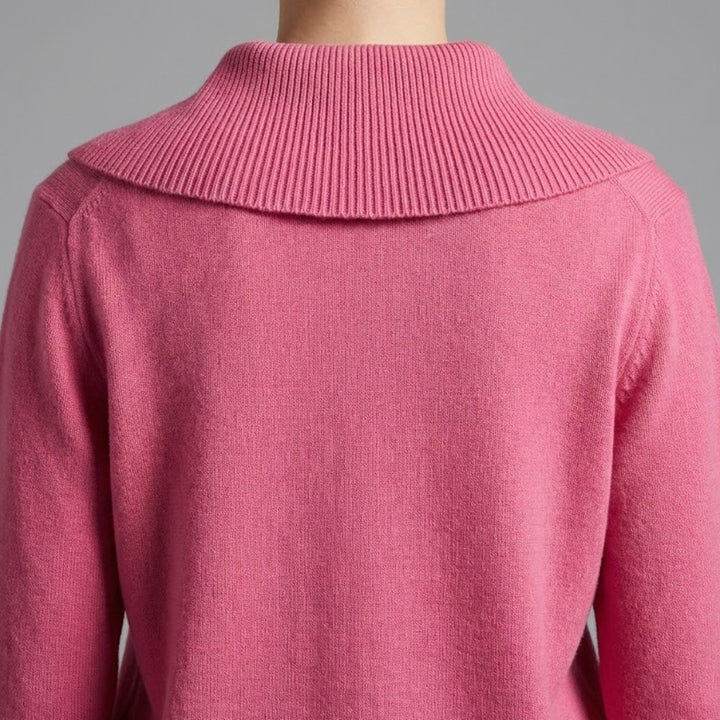 Lucia – Pulover Călduros cu Guler Amplu